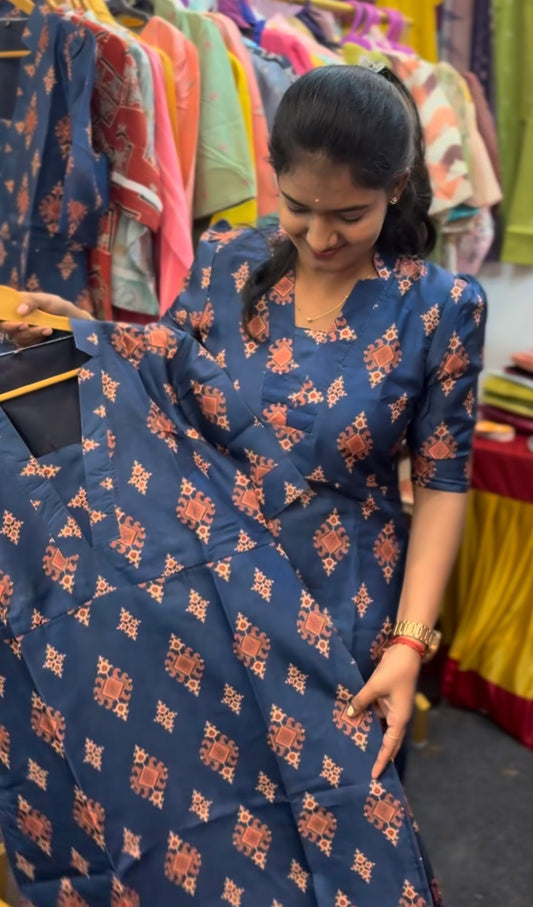 Tusshar kurti
