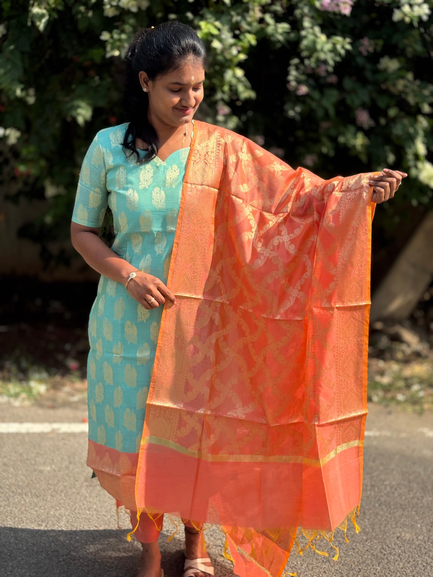 LA274~Banarasi suit 🧡