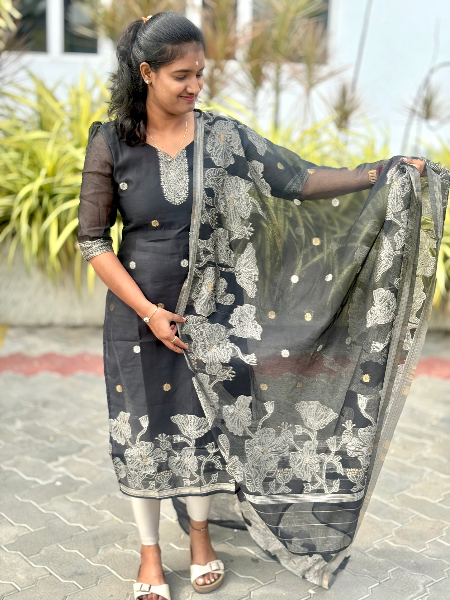 LA262~Black Jamdani♠️