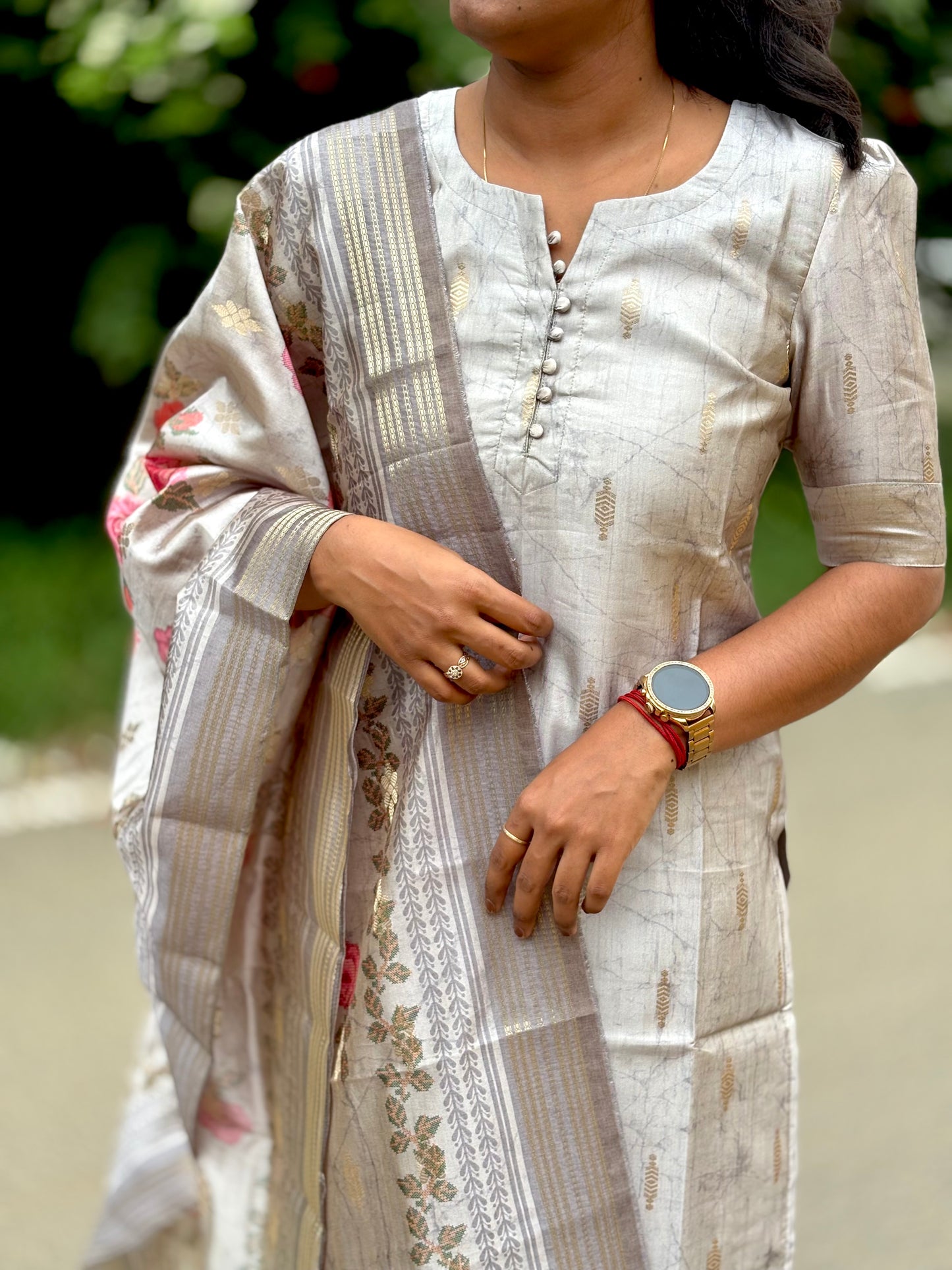 LA284~Grey Tissue silk Top Dupatta🪷