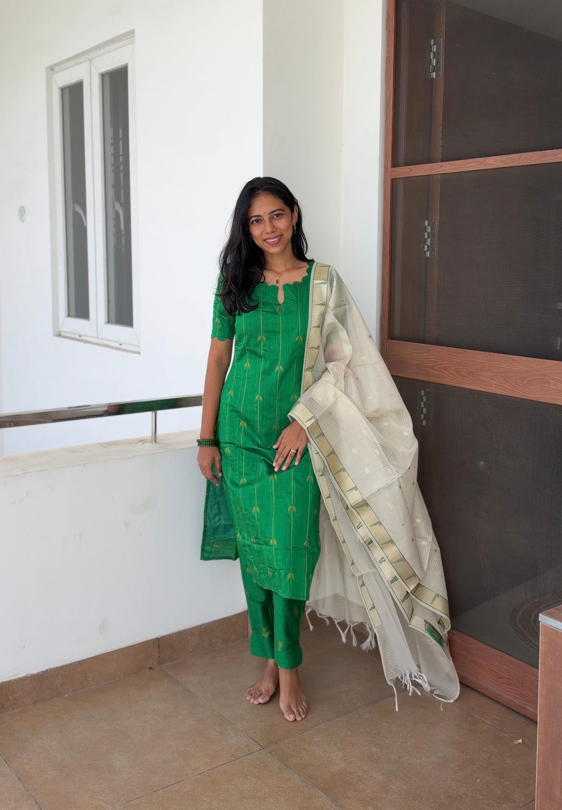 Meenatchi 🦜✨